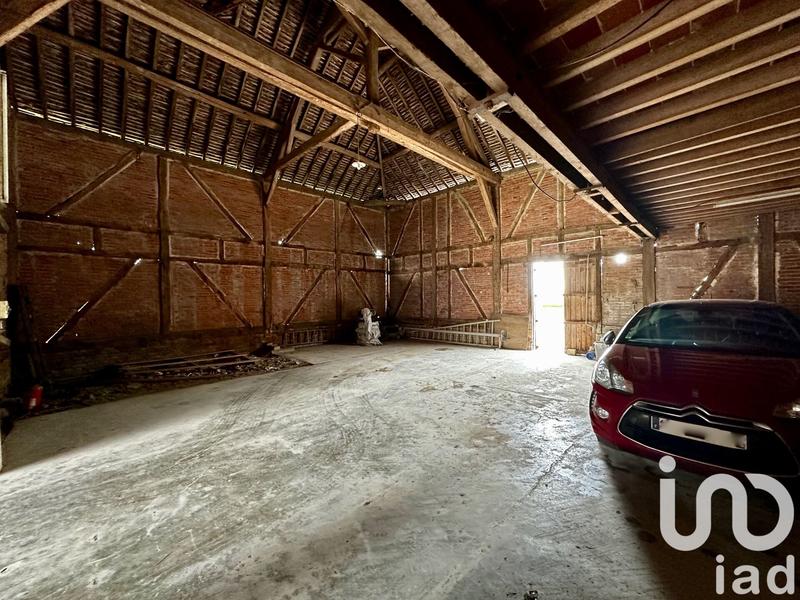 Maison - 202 m² - 7 pièces