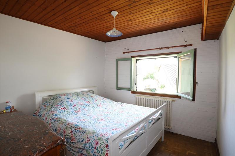 Maison - 218 m² - 8 pièces