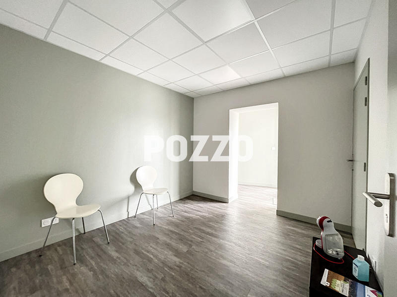 Bureau - 80 m² - 3 pièces