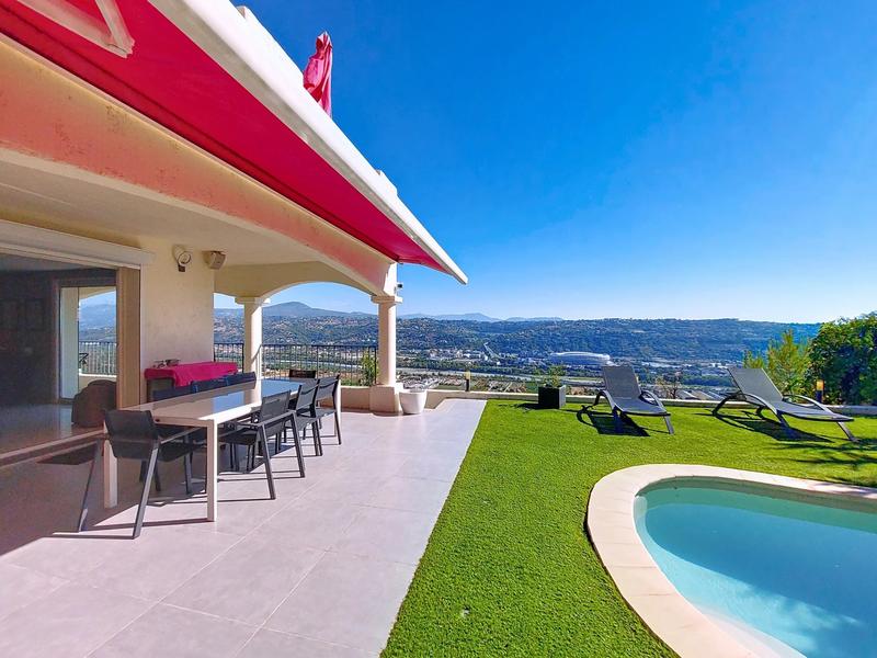 Villa - 138 m² - 5 pièces