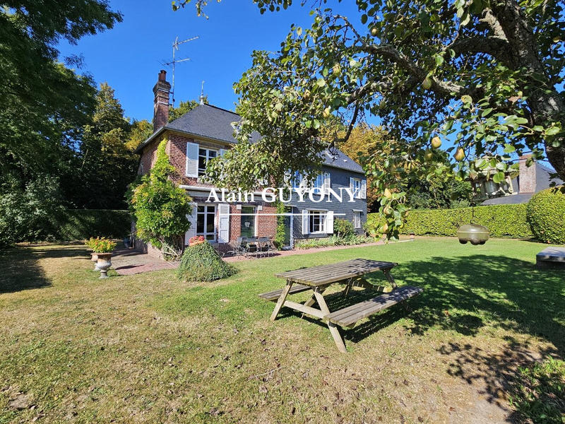 Maison - 158 m² - 7 pièces