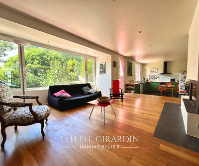 Maison - 152 m² - 7 pièces