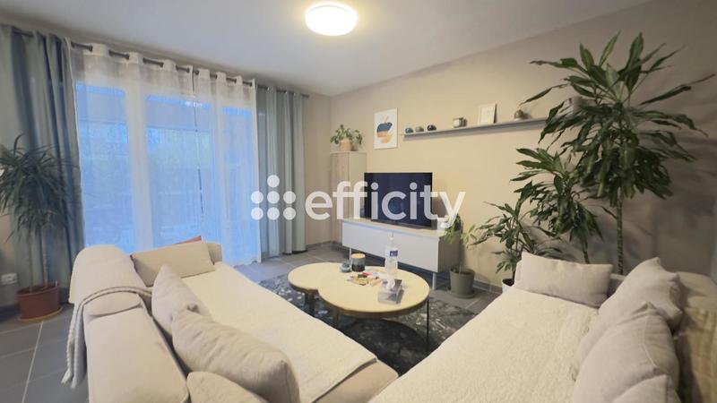 Pavillon - 80 m² - 3 pièces