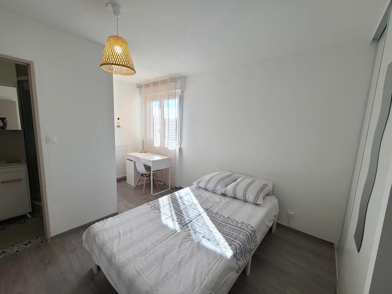 Appartement - 82 m² - 5 pièces