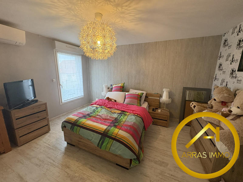 Maison - 136 m² - 4 pièces