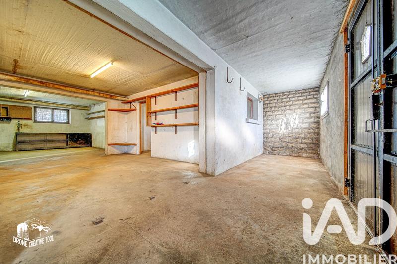 Maison - 93 m² - 5 pièces