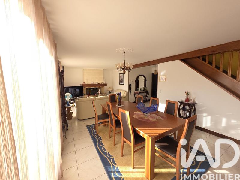 Maison - 136 m² - 6 pièces