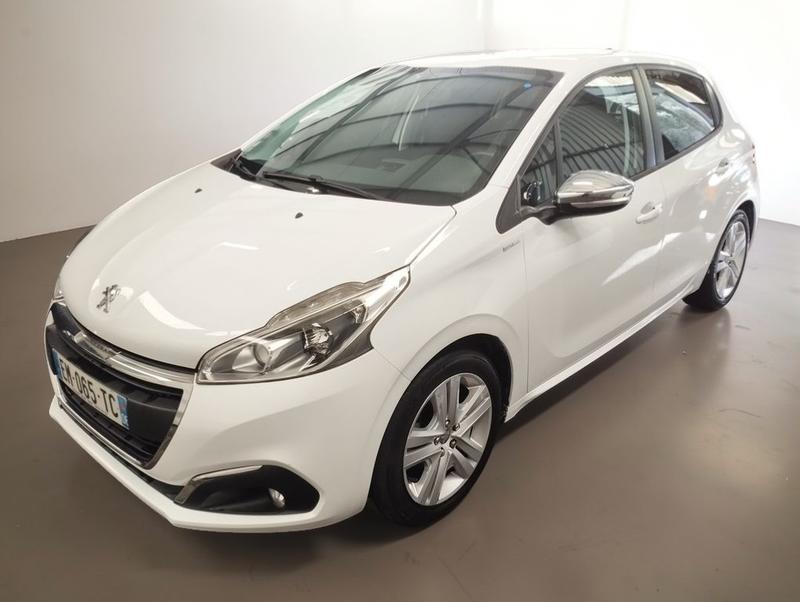 Peugeot 208 1.2 Vti 82 Style 5p