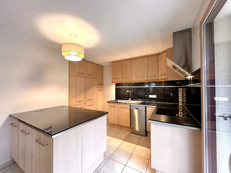 Appartement - 84 m² - 4 pièces