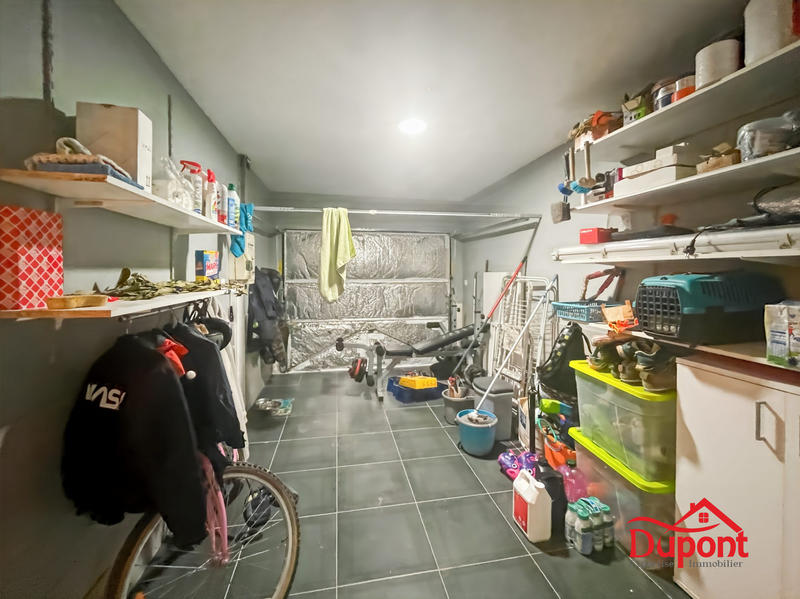 Maison traditionnelle - 168 m² - 7 pièces