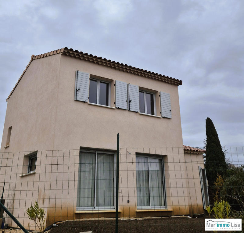 Villa - 89 m² - 4 pièces