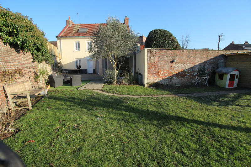 Maison - 160 m² - 7 pièces