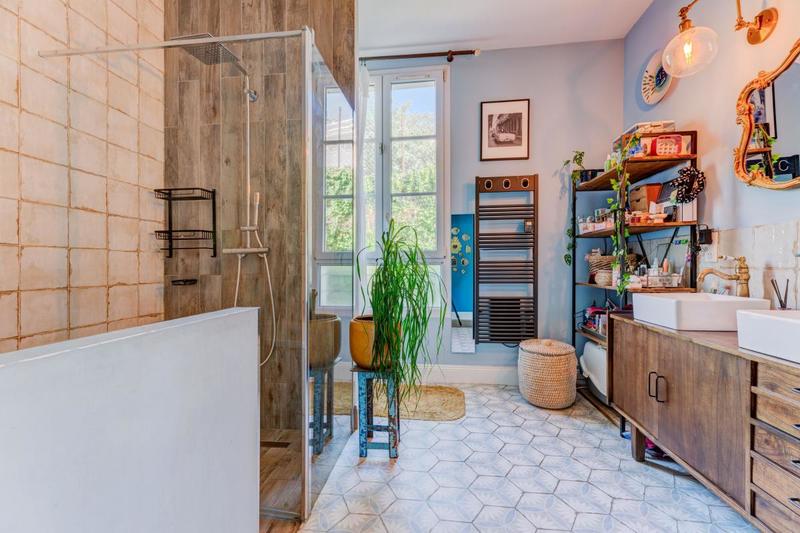 Appartement - 84 m² - 4 pièces