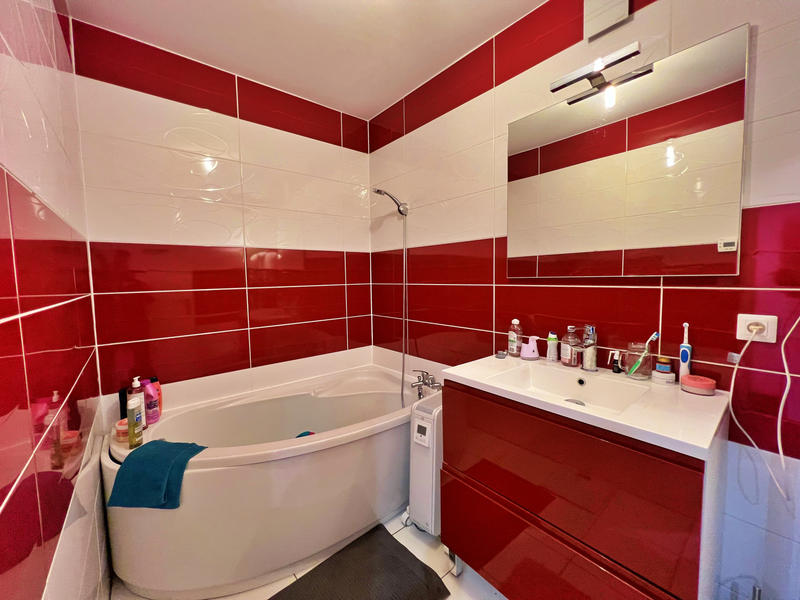 Appartement - 154 m² - 6 pièces