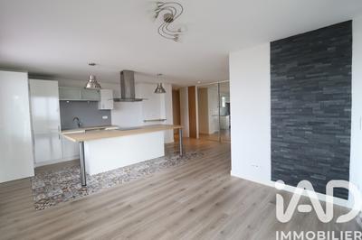 Appartement - 95 m² - 4 pièces