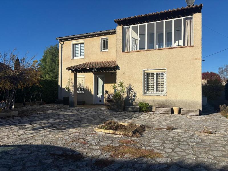 Maison - 141 m² - 6 pièces
