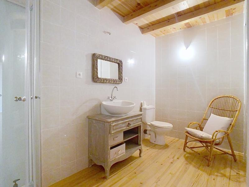 Maison - 252 m² - 5 pièces