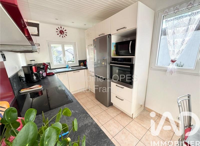 Maison - 80 m² - 4 pièces