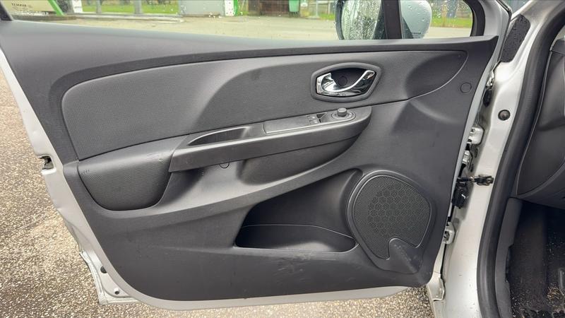 Renault Clio IV 1.5 dCi 90 Zen