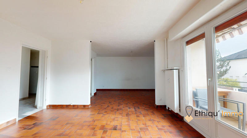 Appartement - 97 m² - 4 pièces