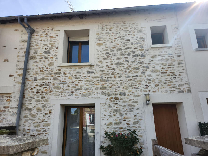 Maison - 74 m² - 5 pièces