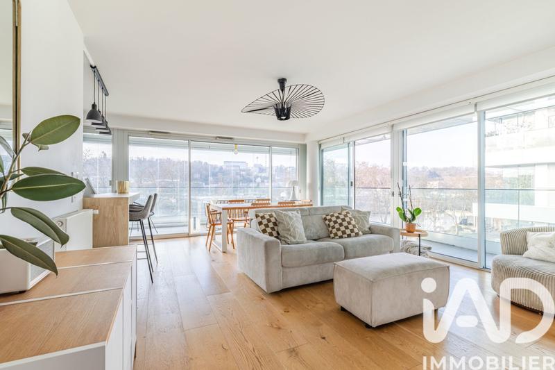 Appartement - 92 m² - 4 pièces