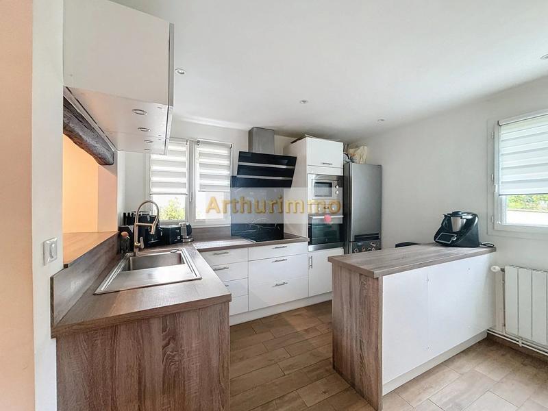 Maison - 104 m² - 6 pièces