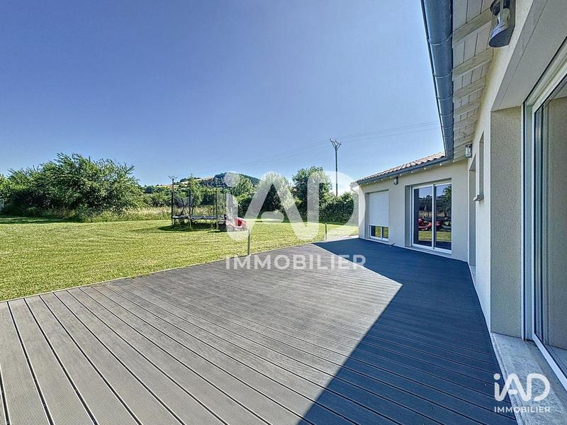 Maison - 182 m² - 5 pièces