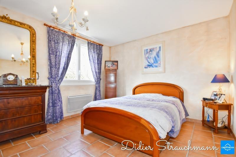 Maison - 161 m² - 8 pièces