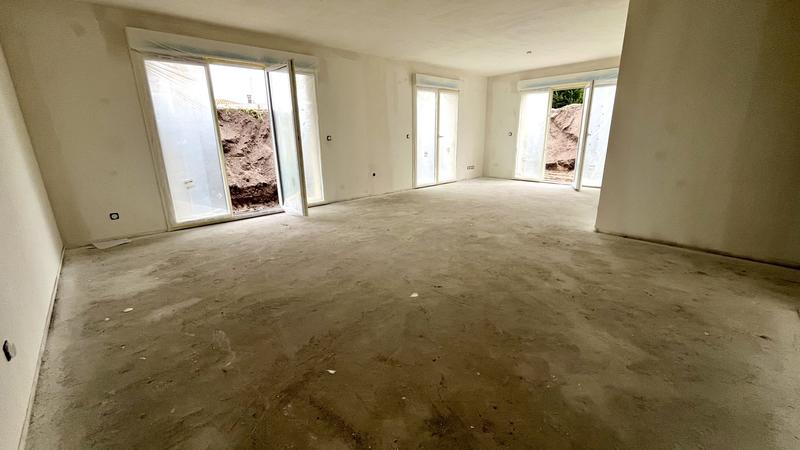 Appartement - 86 m² - 4 pièces