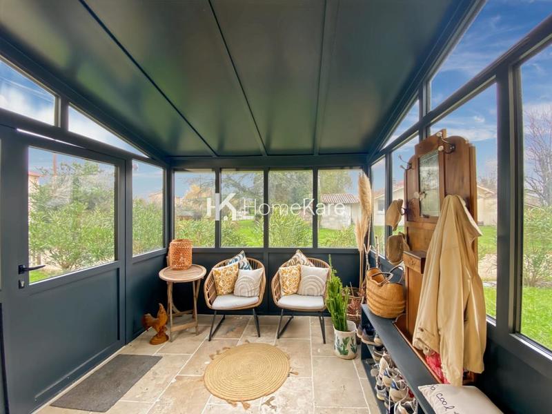 Villa - 100 m² - 4 pièces