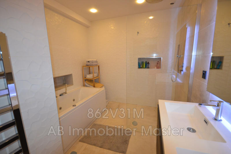 Maison - 162 m² - 6 pièces