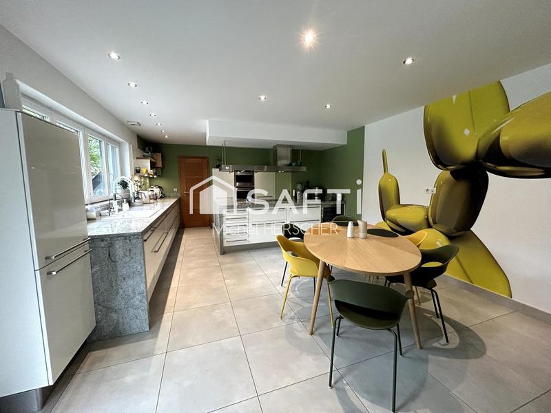 Villa - 230 m² - 7 pièces