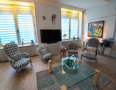 Demeure - 355 m² - 14 pièces