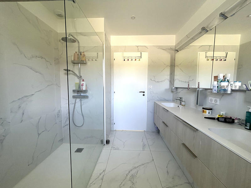 Maison - 171 m² - 5 pièces