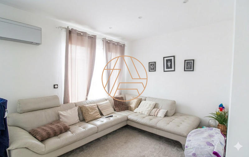 Maison - 122 m² - 6 pièces