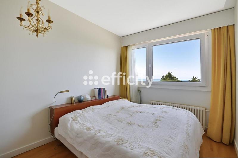 Appartement - 77 m² - 3 pièces