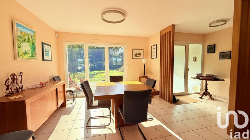 Maison - 215 m² - 7 pièces