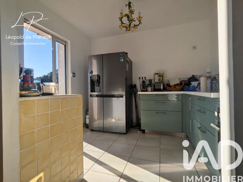 Maison - 198 m² - 8 pièces