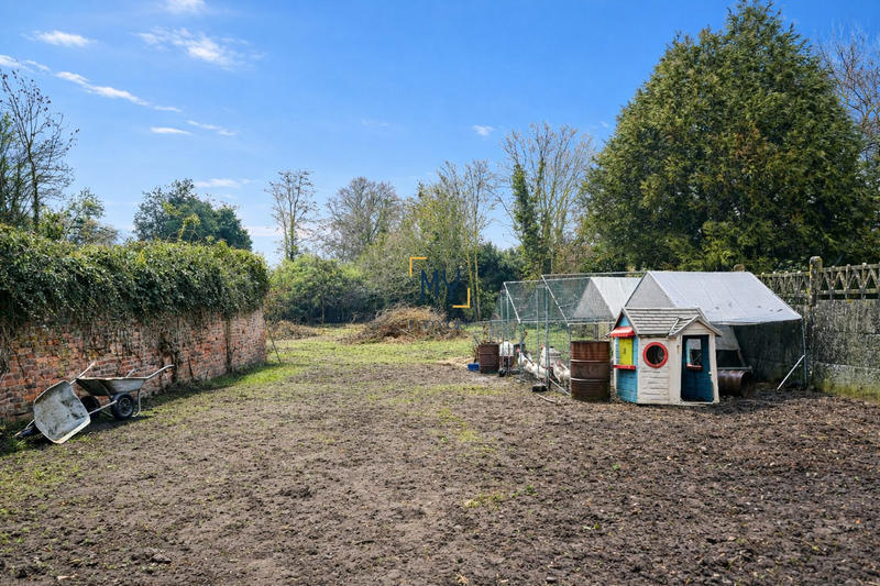 Ferme - 305 m² - 5 pièces