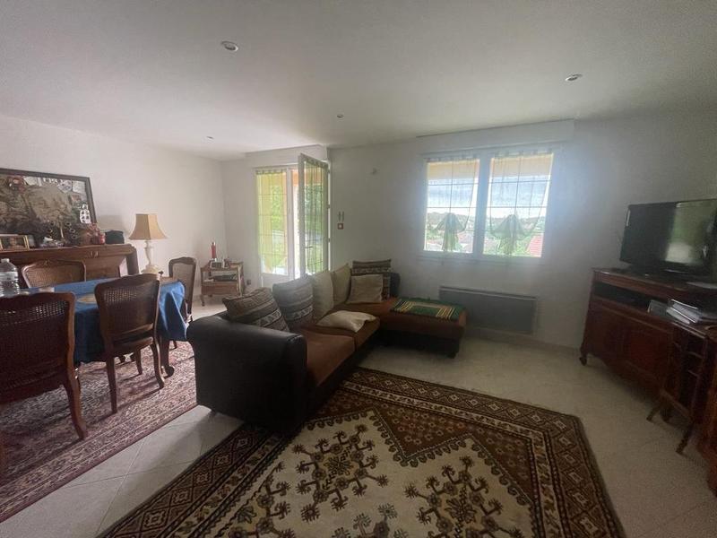 Villa - 384 m² - 8 pièces