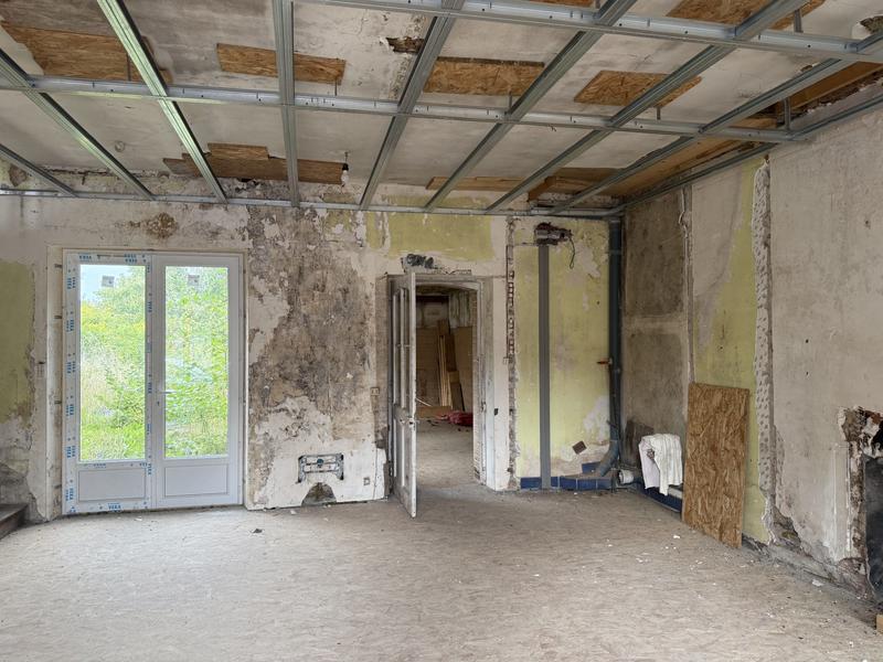 Maison ancienne - 230 m² - 7 pièces