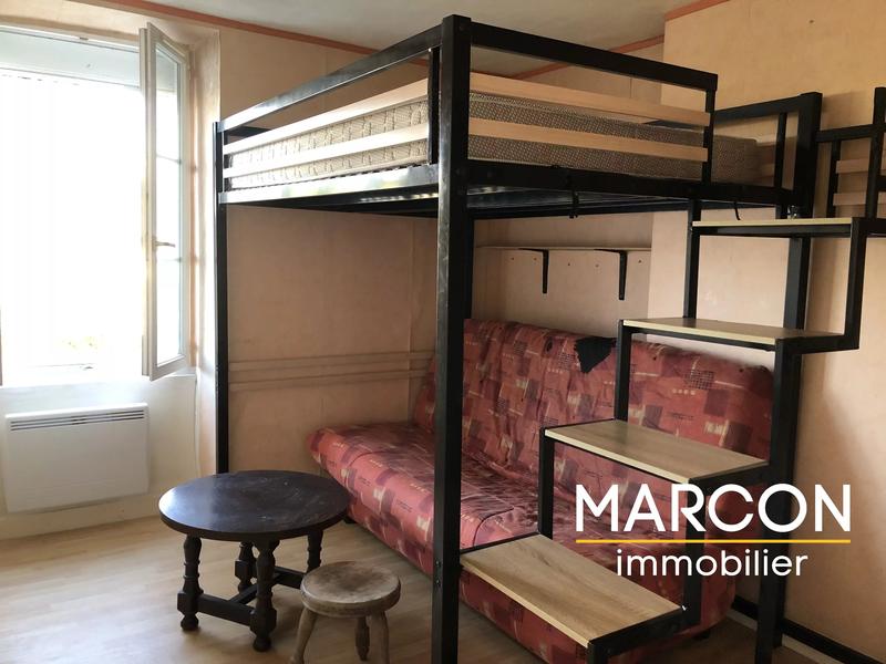 Immeuble - 196 m² - 9 pièces