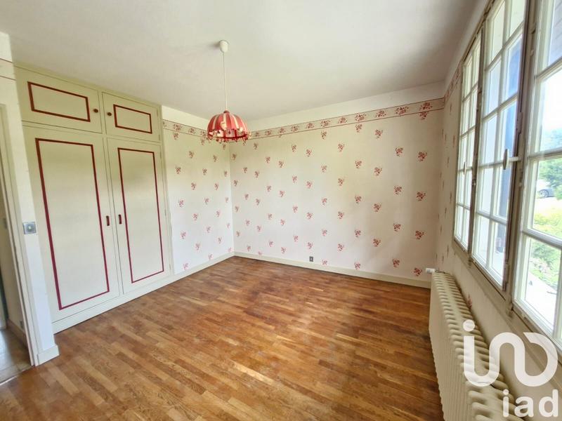 Maison - 184 m² - 8 pièces