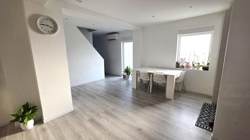 Maison - 97 m² - 4 pièces