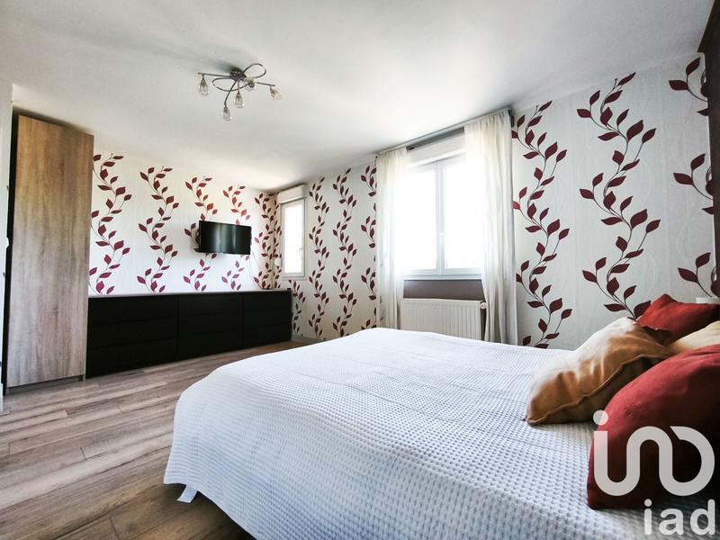 Maison - 194 m² - 8 pièces