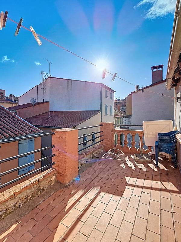 Immeuble - 67 m² - 4 pièces