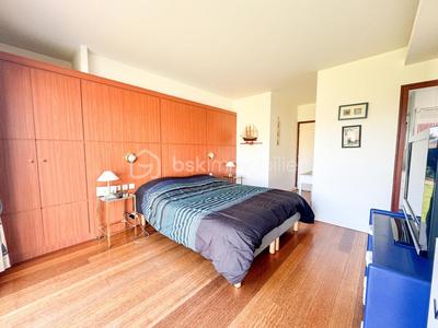 Maison d'architecte - 170 m² - 5 pièces