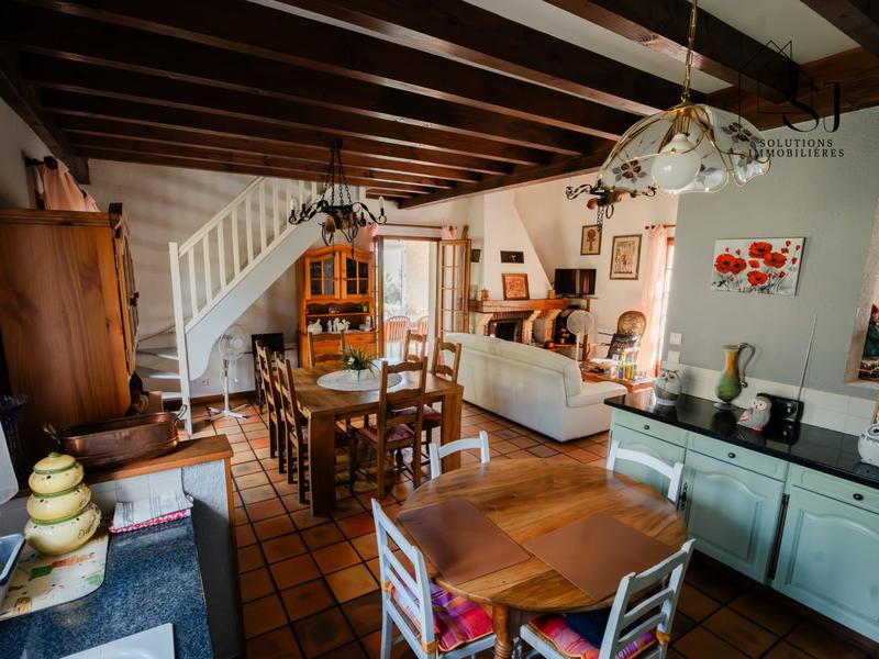 Maison - 149 m² - 5 pièces