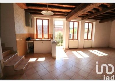 Maison de village - 84 m² - 4 pièces
